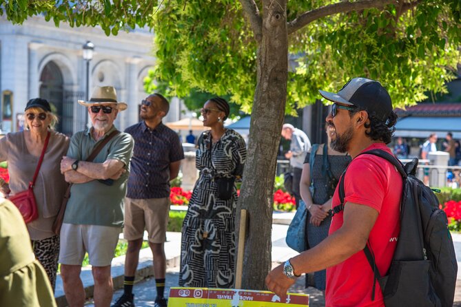 Madrid Essential Walking Tour – With Pintxo & Refreshing Drink - Key points at a glance