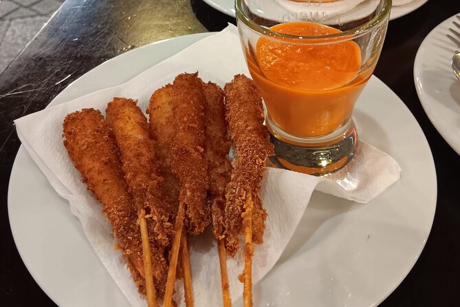 Madrid Food Tour: Tapas, Drinks and Delights with a Local - Starting at Plaza de Santa Ana