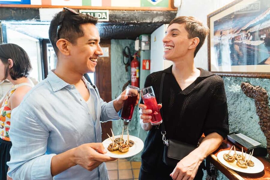 Madrid: Guided Food Tour with Tapas Tastings and Drinks - Starting at Plaza de los Carros