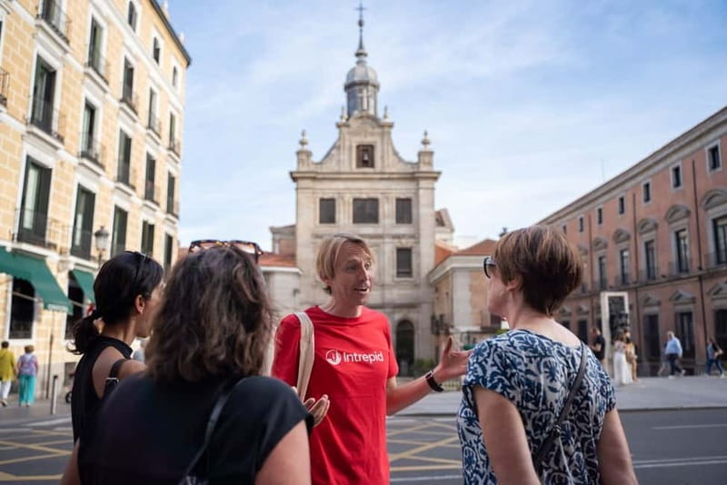 Madrid: Local Tapas, Drinks, and Hidden Gems Walking Tour - Why this walk works as a Madrid introduction