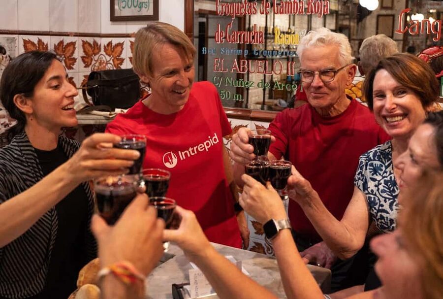 Madrid: Local Tapas, Drinks, and Hidden Gems Walking Tour - Starting at Plaza de la Villa