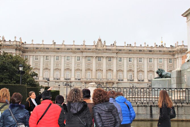 Madrid: Royal Palace Expert Guided Tour with Optional Tapas - What you see inside the Royal Palace