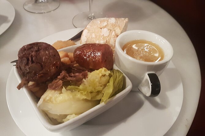 Madrid Small Group Tapas Tour at 4 Venues -Lunch or Dinner - Starting at the Opera House and Plaza de Isabel II