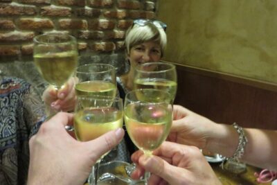 Madrid Small Group Tapas Tour at 4 Venues -Lunch or Dinner