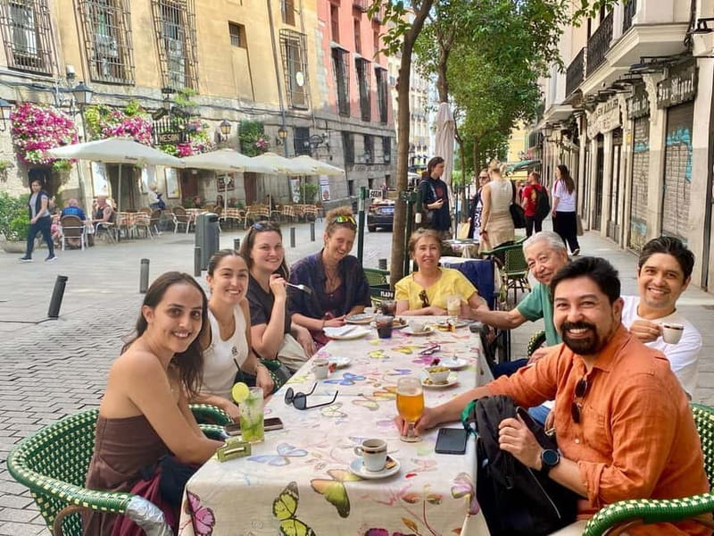 Madrid: Small Group Tour with Tapas & Drinks - Sol and the city’s busy center