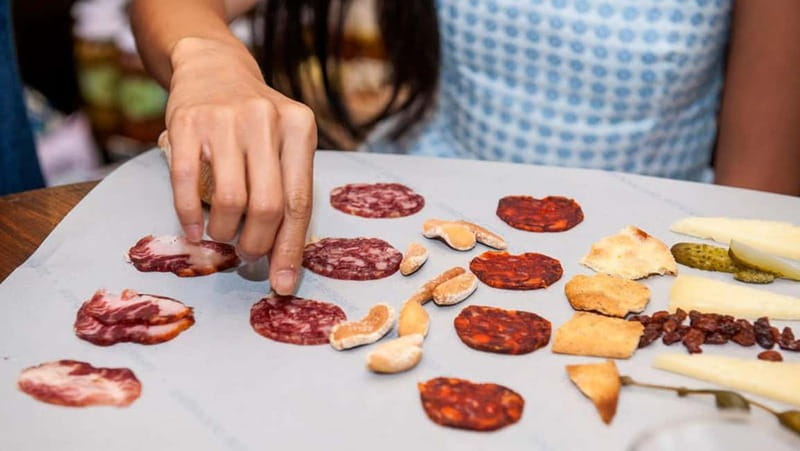 Madrid: Tapas Tour & Authentic Flamenco Experience - Why this Madrid evening works so well