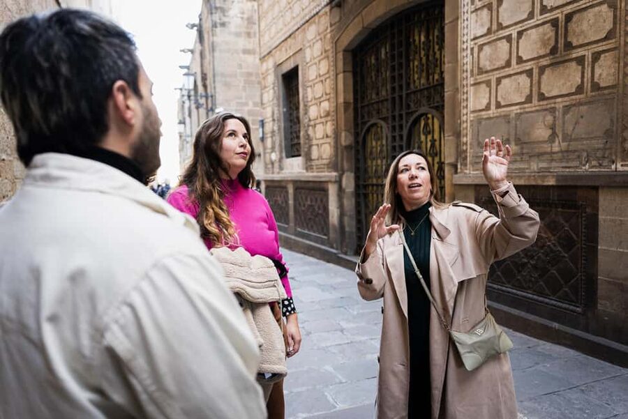 Madrid: The Ultimate Food Tour Tapas & Drinks with a Local - Starting at Plaza de Santa Ana