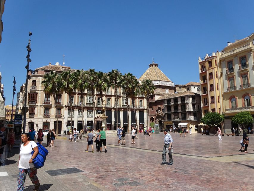 Malaga: City Center Walking Tour with Tapas Food Tastings - Pasaje de Chinitas and Plaza del Obispo