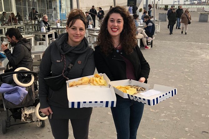 Malaga Food Tour: Tapas, Drinks and Delights with a Local - A progressive dinner through central Malaga