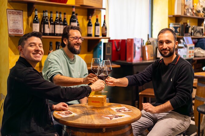Malaga Food Tour with 12+ Tastings: Tapas, Olive Oil, Ham & More - What this Málaga food tour is really like