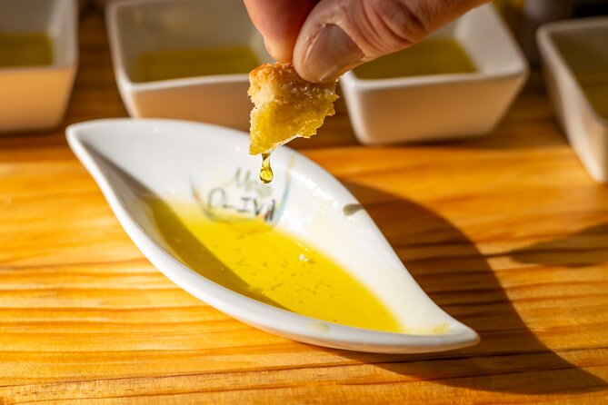 Malaga Food Tour with 12+ Tastings: Tapas, Olive Oil, Ham & More - The savory dishes and drinks