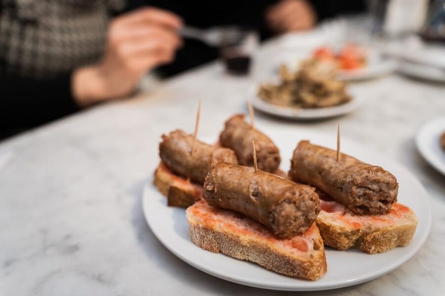 Malaga: Food Tour with Local Guide, Tapas, and Drinks - Key points to know before you book