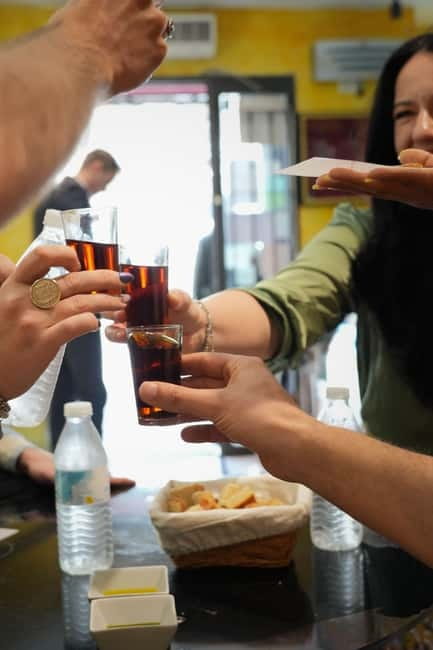 Málaga: Morning Market & Tapas Tour - Who should book this Málaga food tour?