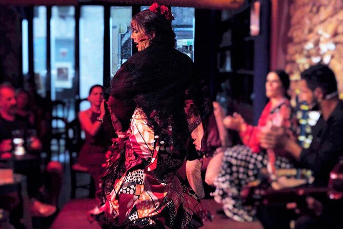Malaga: The Ultimate Flamenco & Tapas Tour - Five drinks and a full dinner for $114.14