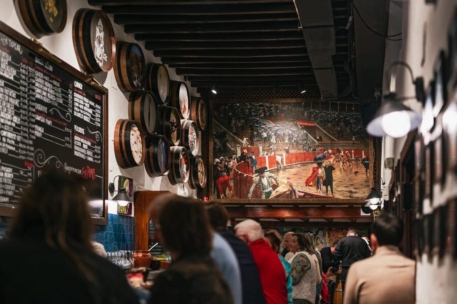 Málaga: Traditional Andalusian Tapas and Wine Tour - The local restaurant and a fuller taste of Andalusia