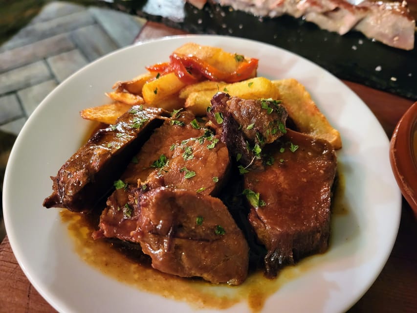 MALAGA: ULTIMATE FLAMENCO & TAPAS TOUR - Malaga history between the plates