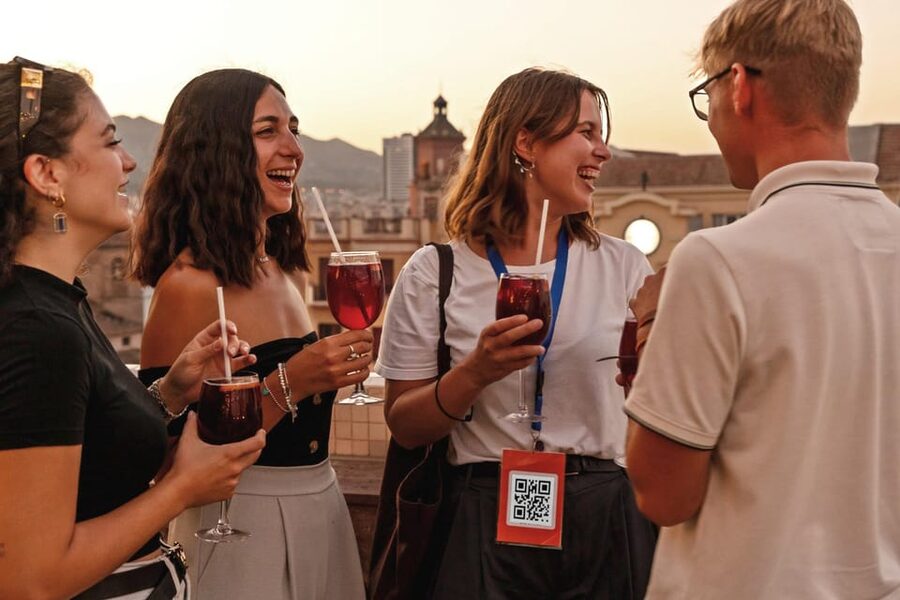 Malaga: Wine and Tapas Tour with Tastings and Drinks - Third stop: a fuller tapas meal