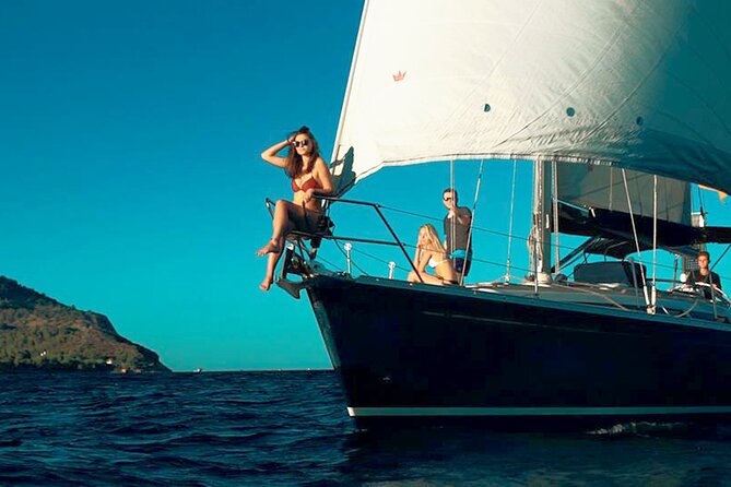 Mallorca sailing tour with tapas and wine - A small group, but not always a quiet one