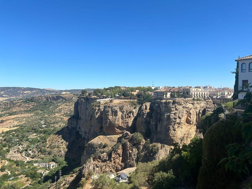 Marbella/Estep. Private VIP-Tour Ronda incl. Tapas & Drinks - Walking through La Ciudad, Ronda’s old town
