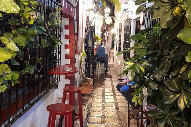 Marbella Tapas Tour - Avenida del Mar and a change of pace