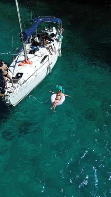 New Sailing / Boat Tour with Free Drinks and Tapas - Choosing the Best Time of Day