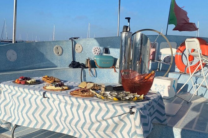 Olhão: Private Boat Tour, at Sunset with Oysters/Tapas and Drinks - Armona Island and the pleasure of moving slowly