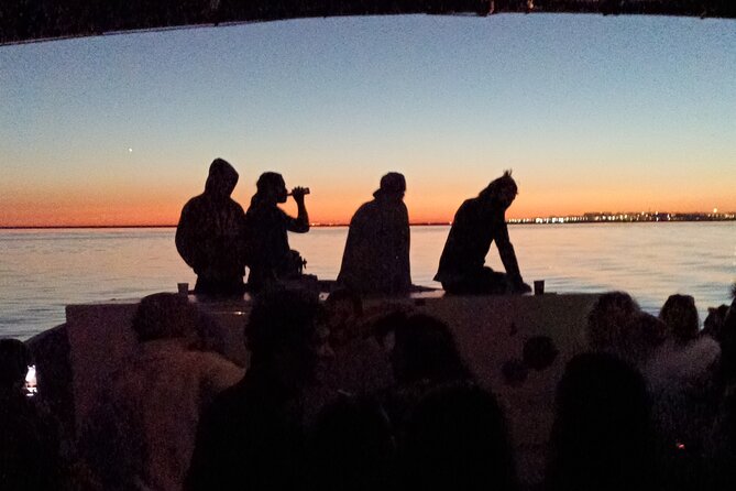 Olhão: Private Boat Tour, at Sunset with Oysters/Tapas and Drinks - A boat built for five hours on the lagoon