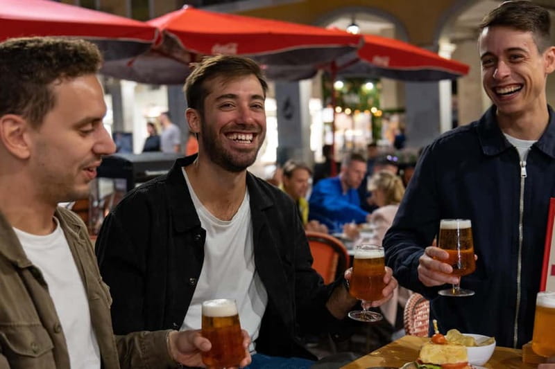 Palma de Mallorca: Gourmet Tapas and Wine Tour - Bocalto brings friendly service and another change of pace