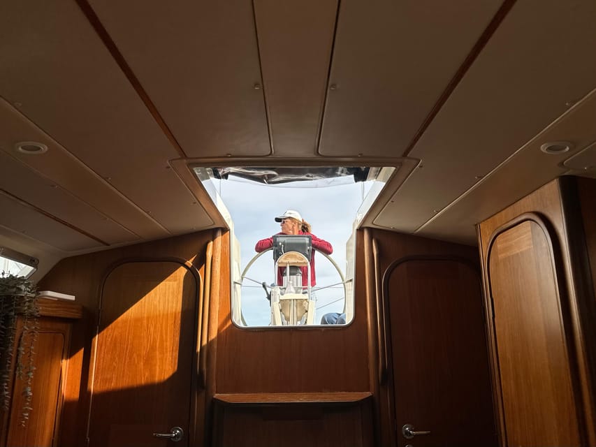 Palma de Mallorca: Sailing Boat Trip with Skipper & Tapas - A private sail instead of a party boat