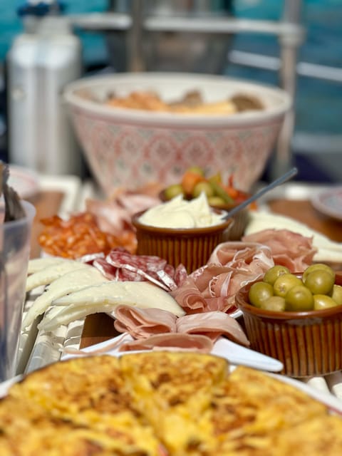 Palma de Mallorca: Sailing Boat Trip with Skipper & Tapas - Cala Vella, Illetas, and Magaluf options