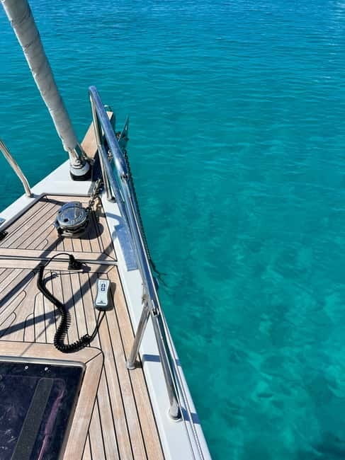 Palma de Mallorca: Sailing Tour with Drinks and Tapas - What the boat experience feels like
