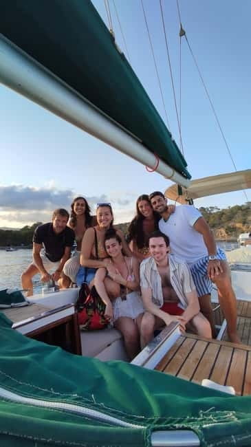 Palma: Private Half-Day Sailing Trip with Tapas & Drinks - Cala Major and the first hour under sail