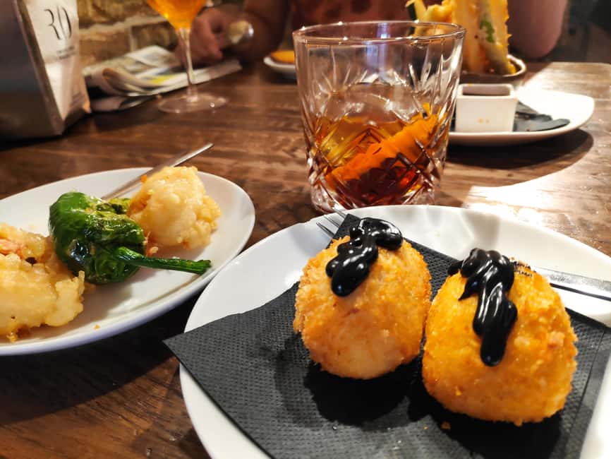 Pamplona: Pintxos Tasting Tour with Local Guide - Booking details worth knowing