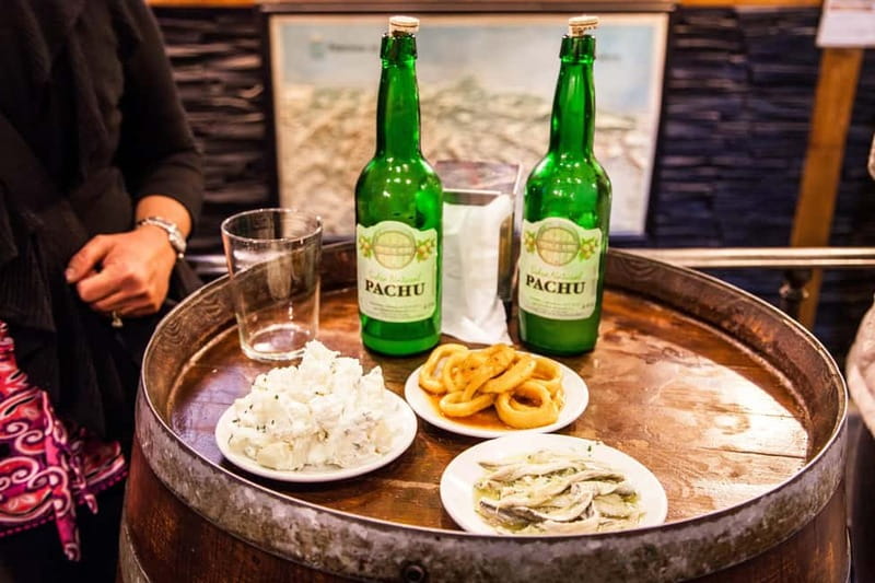Personalised Traditional Madrid Night Tapas and Drinks Tour - Key points at a glance