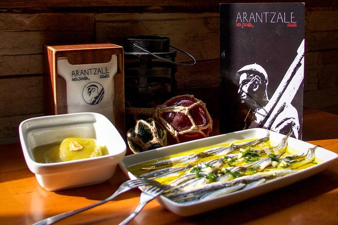 Pintxo and Tapas tour with local Food Expert - Pintxos with local drinks