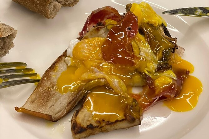 Pintxo Workshop and Fest in the secret kitchen - Why the cooking-club setting matters