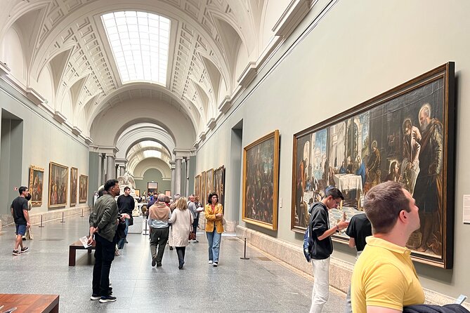 Prado Museum VIP Tour with Drinks & Tapas - Timing, transport, and the evening finish