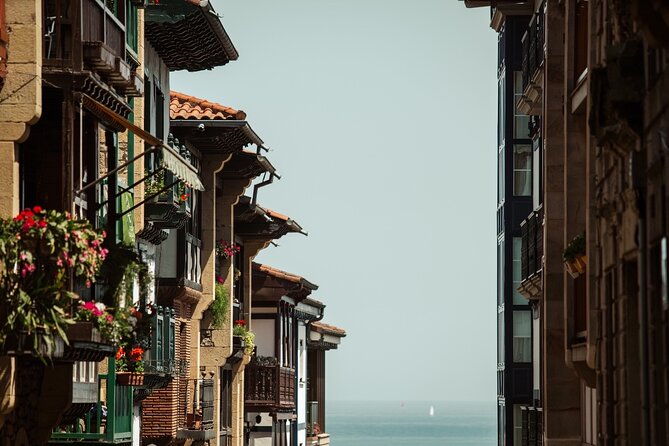 Private Hondarribia Sightseeing & Pintxos Experience - Hondarribia’s fishing port and Atlantic roots