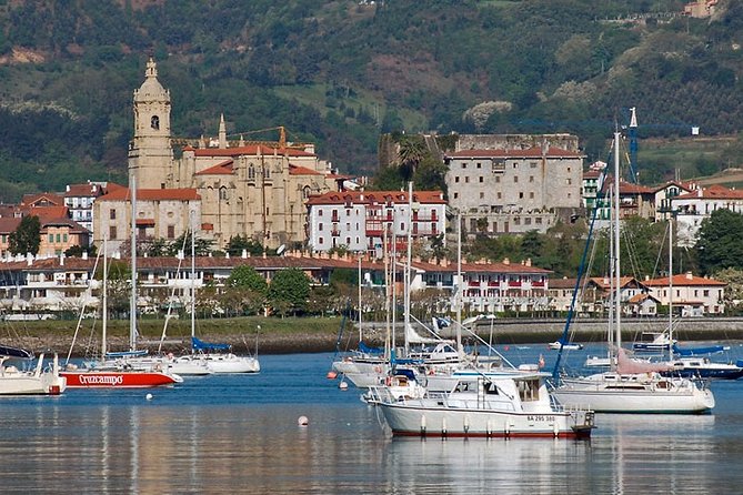 Private Hondarribia Sightseeing & Pintxos Experience - Dessert and the rhythm of a long lunch