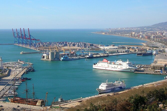 Private Malaga City Center Walking Tour with Tapas Food Tastings - What the $159.75 price really buys