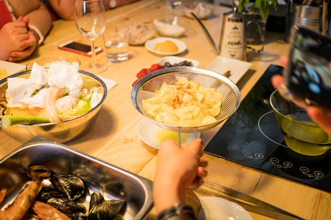 Private Paella class, Tapas, full menu and Sangria workshop - The lunchtime option and La Boqueria