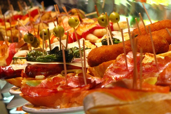 Private Tapas Walking Tour in Barcelona Modernist Area with Dinner included - Second stop: pintxos from northern Spain