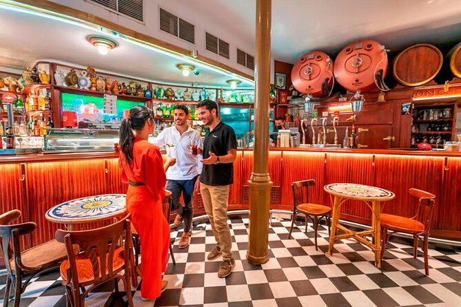 Private Tour: Tapas, Wine & Flamenco Show in Barcelona’s Old Town - Flamenco in a historic palace