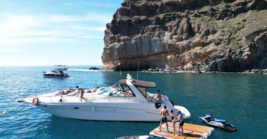Puerto Rico, Gran Canaria: Boat Tour with Tapas and Drinks - Pickup from San Agustín to Mogán
