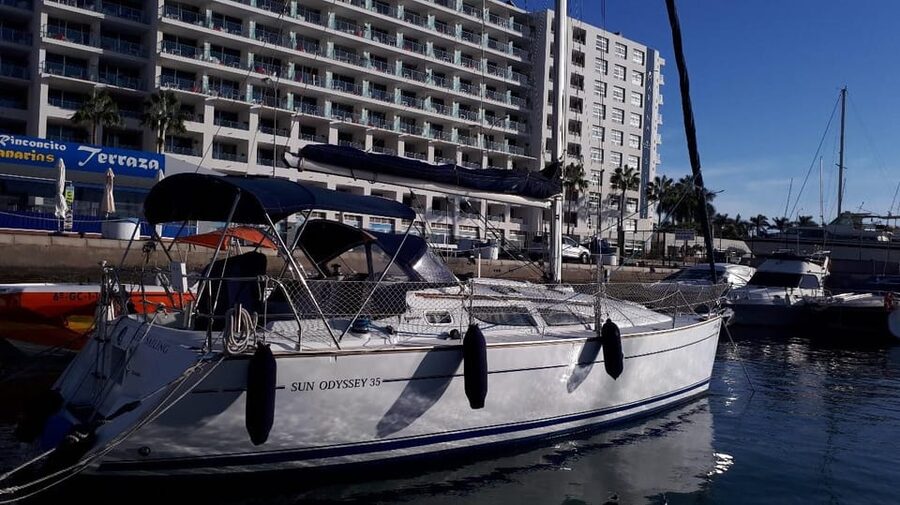 Puerto Rico: Sailing excursion with swim, drinks and tapas. - Swimming and snorkeling in clear water