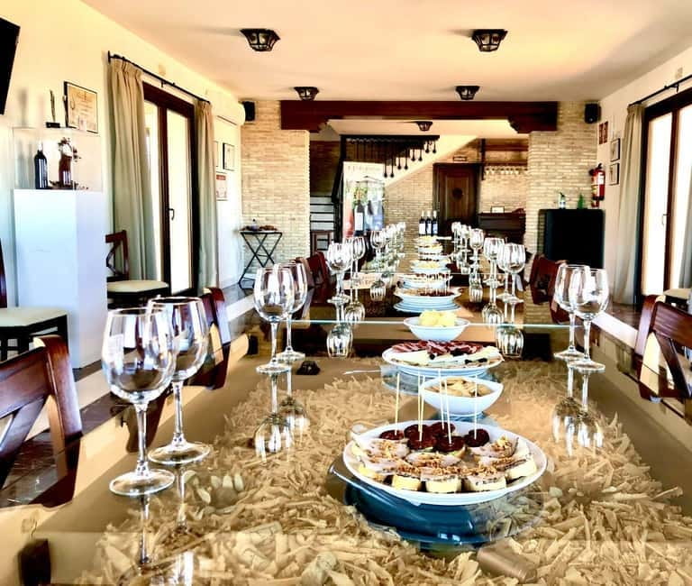 Ronda: Winery Tour with Wine Tasting and Tapas - What the two-hour schedule means