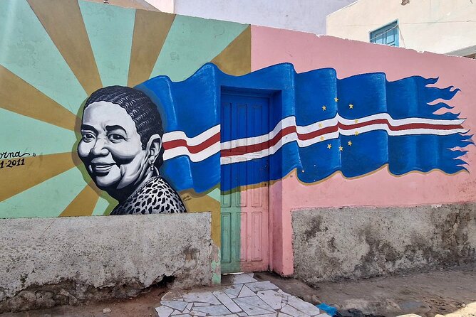 Sal island: Private Santa Maria City Tour, Street Art and Tapas - A small tasting of Cape Verdean food
