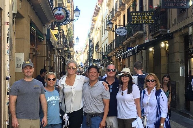 San Sebastián city tour and pintxos lunch from Pamplona - Calle 31 de Agosto and the included pintxos meal