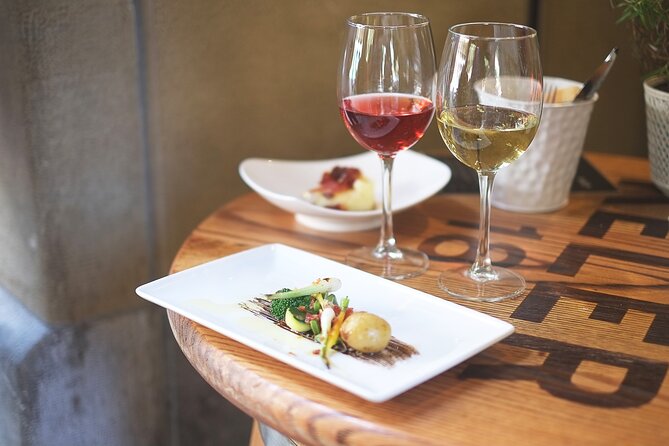 San Sebastian Evening Pintxo Tour with Wine - Walking through Parte Vieja one bar at a time