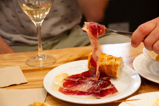 San Sebastian Food & Pintxos Tour with 12 Food & Drinks Tastings - The 1942 family bar and the Basque cider lesson